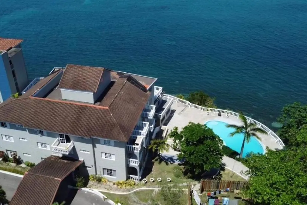 Tower Isles Condo With Sea Views 0*, St Mary